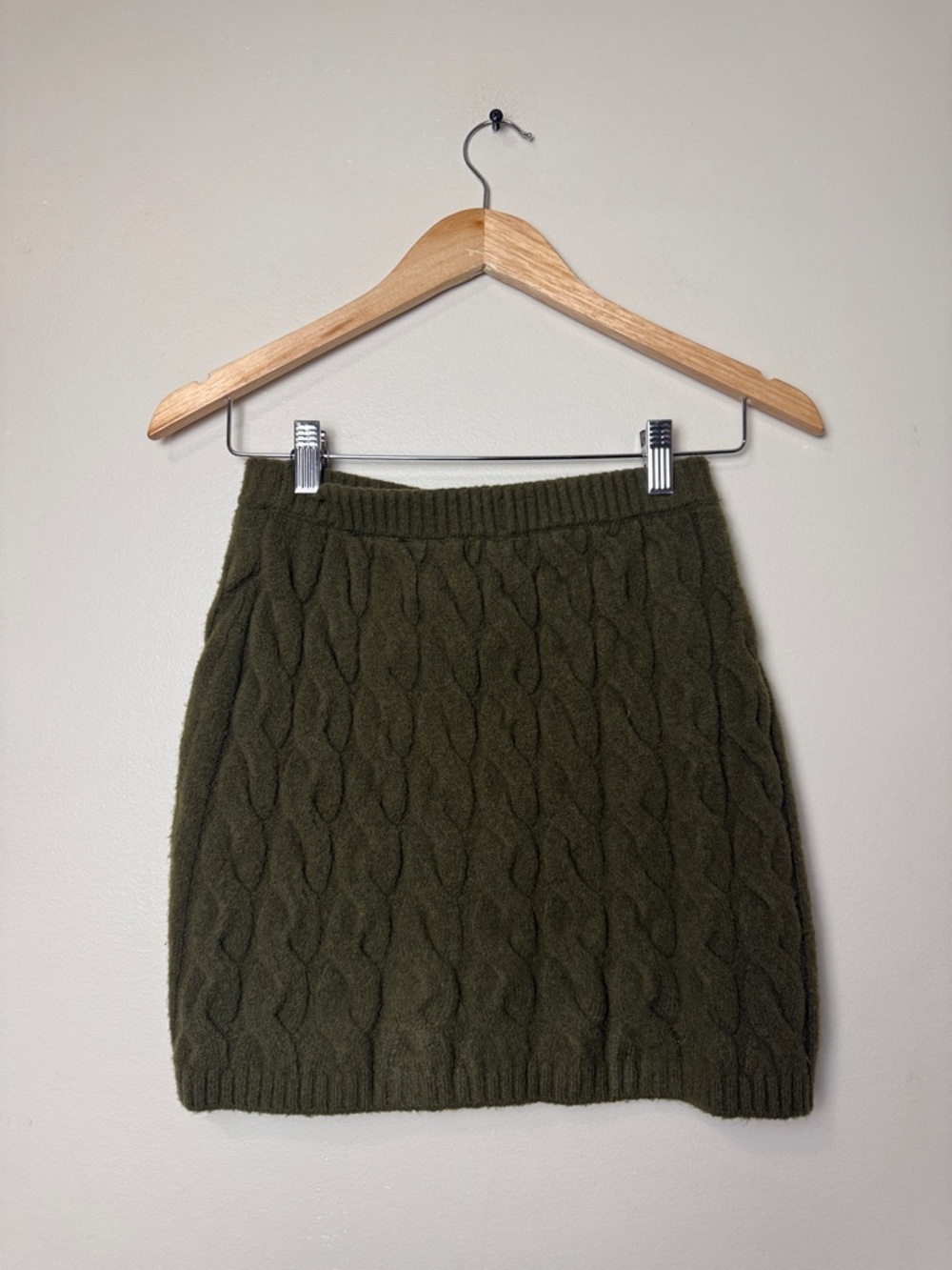 H&M Olive Green Cable Knit Cardigan & Skirt Set XS Matching Co-Ord Cozy Set - Picture 7 of 10